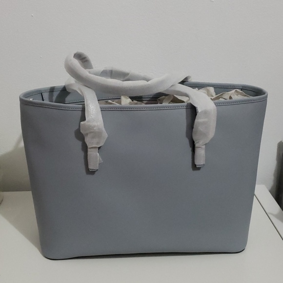 Jet Set Travel Medium Top Zip Multifunction Tote - Picture 3 of 5